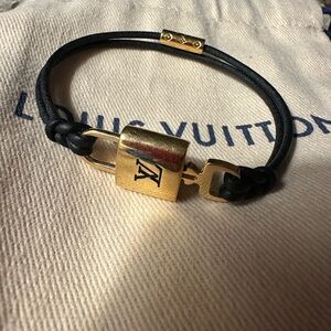 Louis Vuitton black padlock bracelet size 17